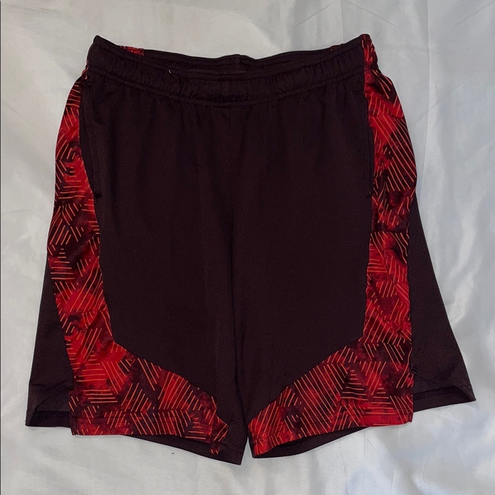 Boys All In Motion shorts size XL (16)